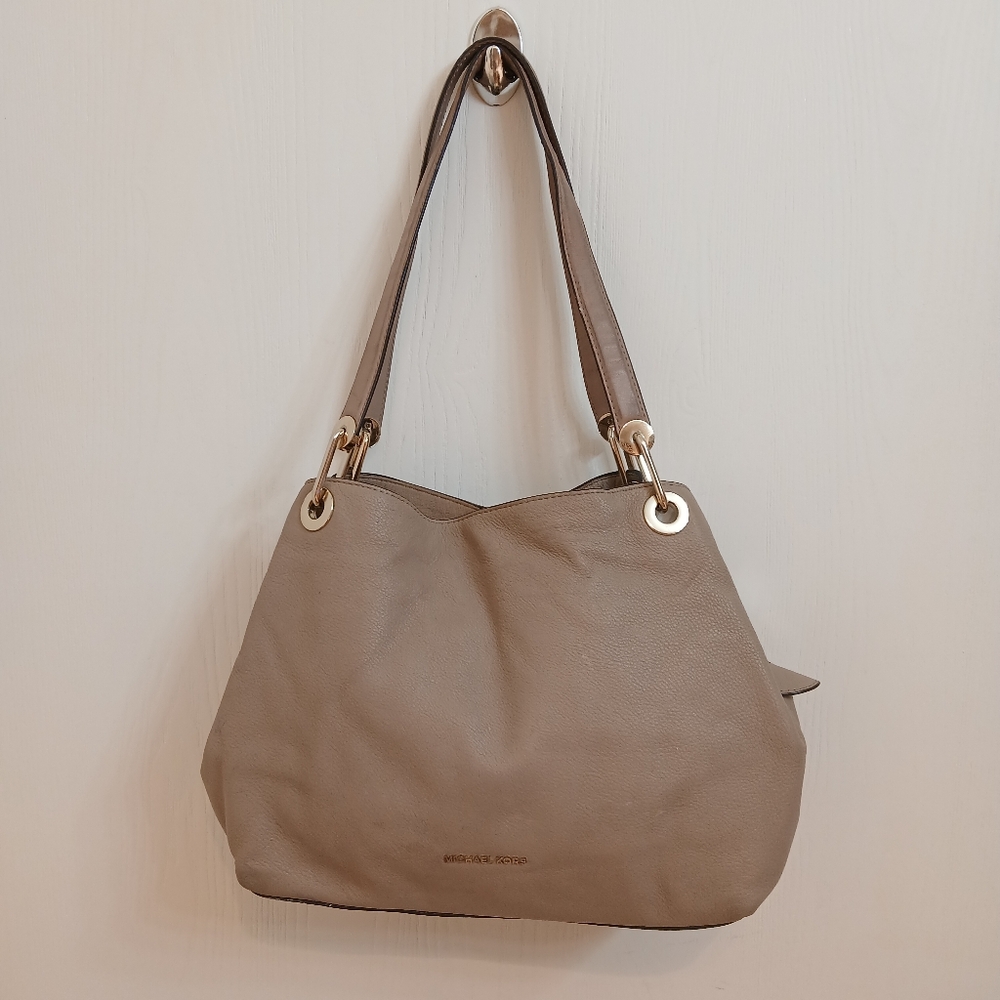 Michael Kors Raven Pebbled Leather Tote, Shoulder Bag.